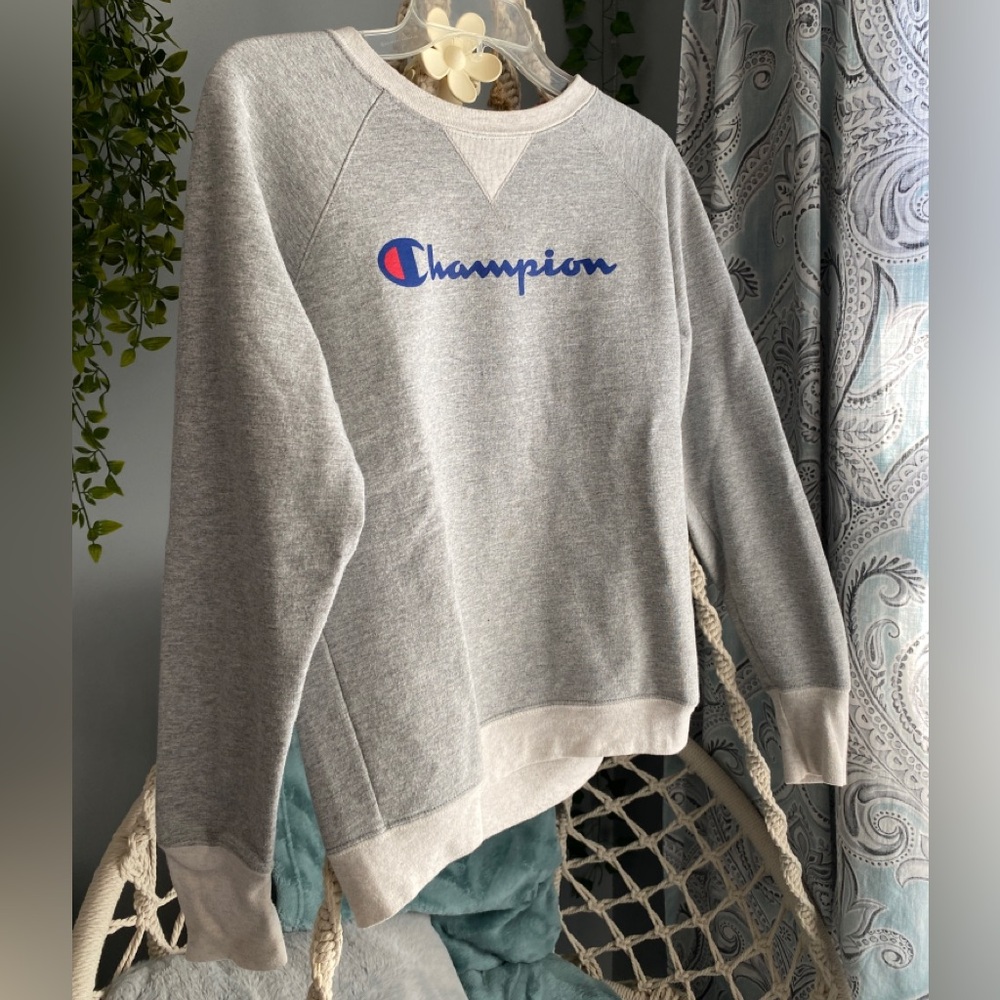 Champion Athletic Gray Sweatshirt